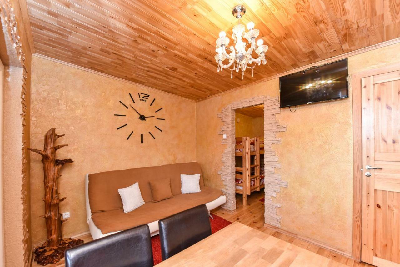 Zelta Pirts Guest House Вентспилс Екстериор снимка