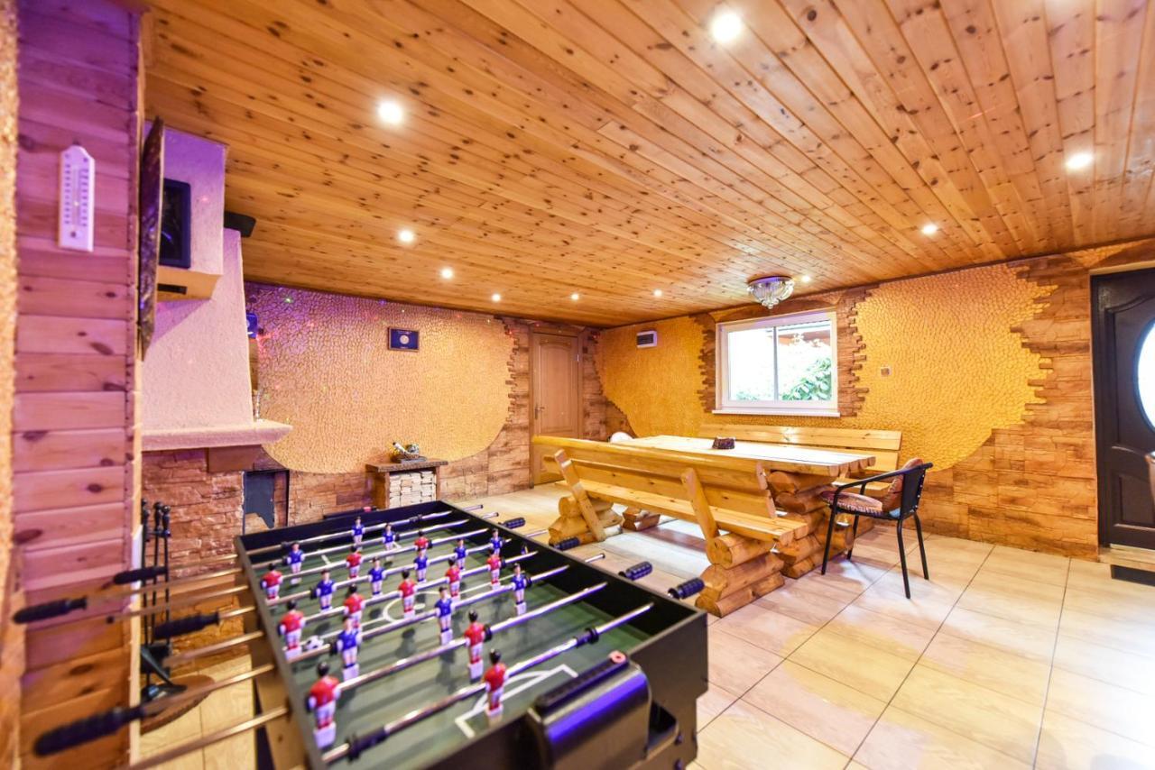 Zelta Pirts Guest House Вентспилс Екстериор снимка